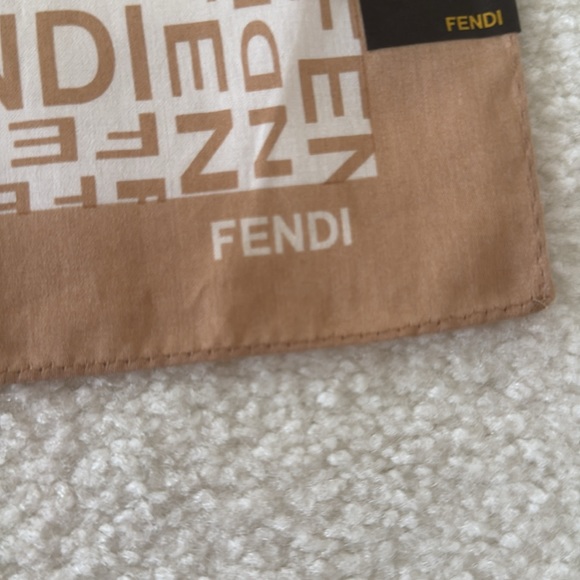 Fendi Scarf - Picture 4 of 7